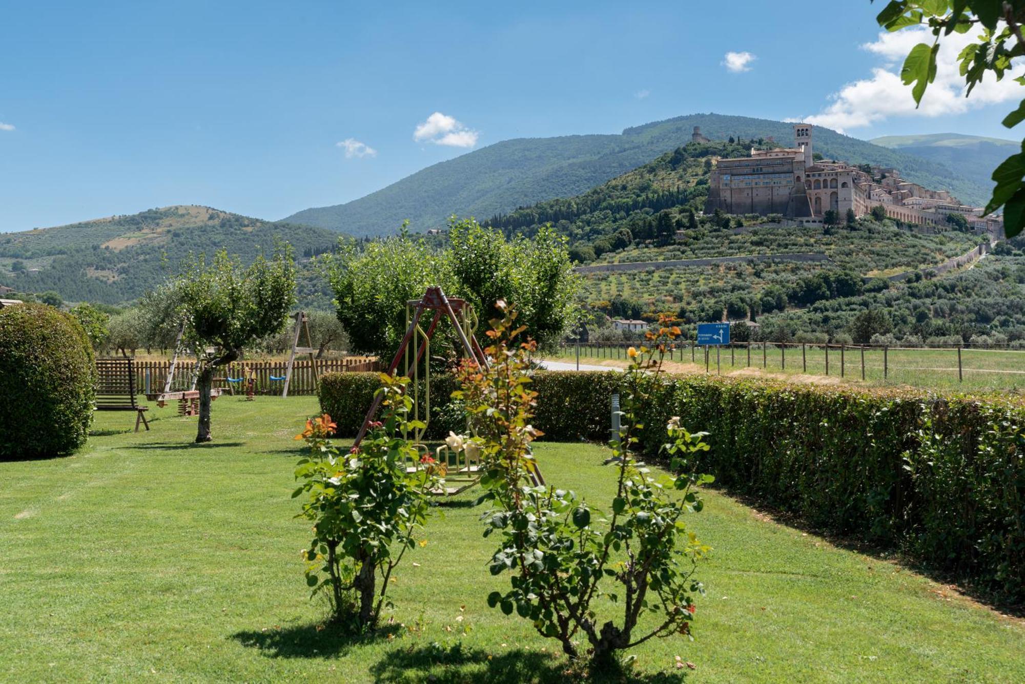 Agriturismo Il Girasole Assisi Exterior foto