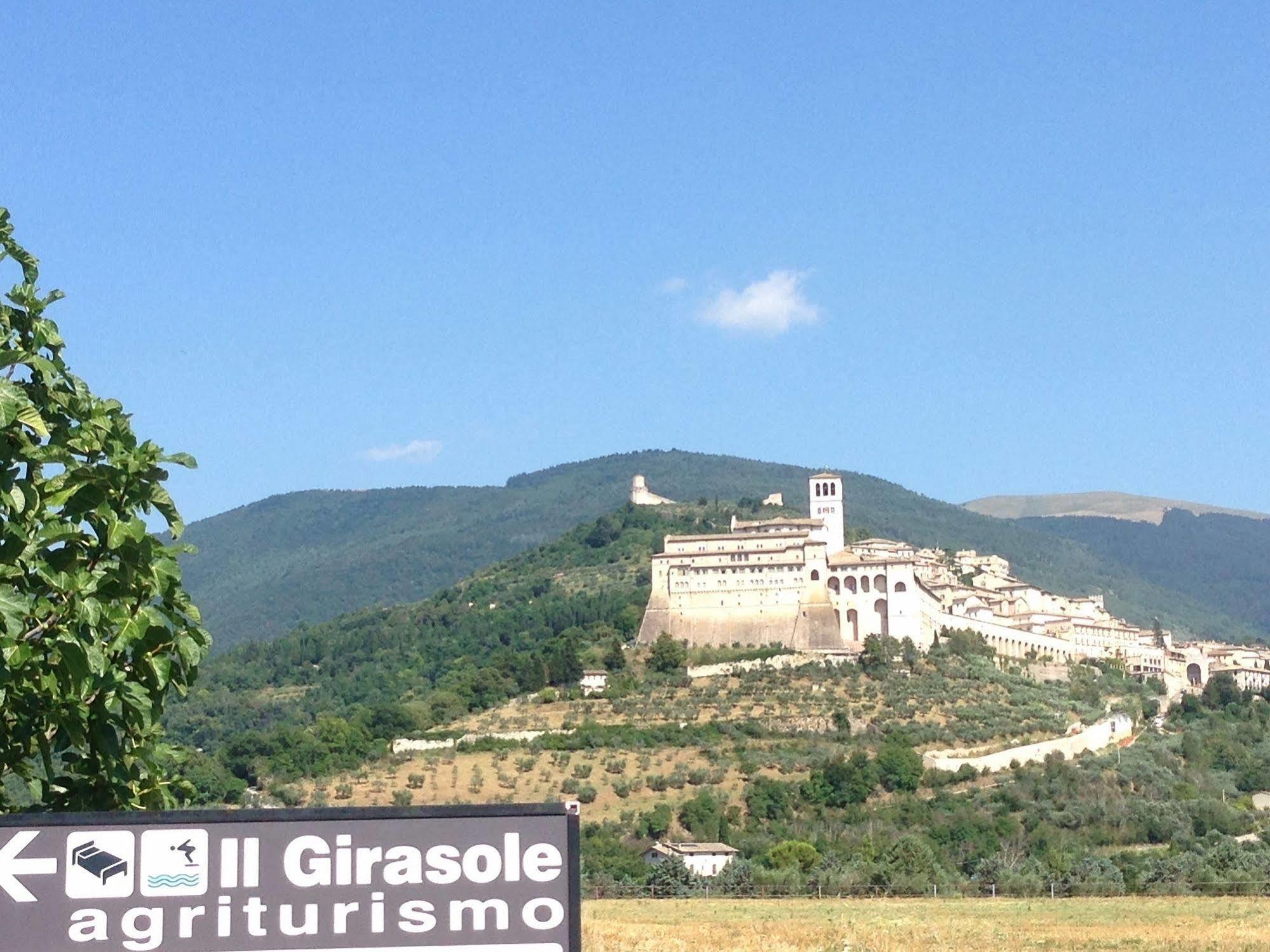 Agriturismo Il Girasole Assisi Exterior foto